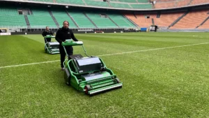 Sportsanlæg - Natur og Hybridgræs - Dennis ES-34R - Hero Desktop