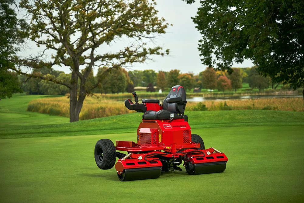 Golf - Greensrulle - TORO GreensPro e1700 - In use 3