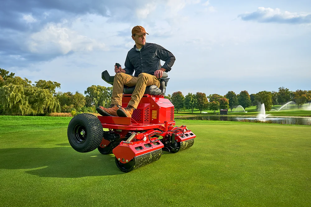 Golf - Greensrulle - TORO GreensPro e1700 - In use